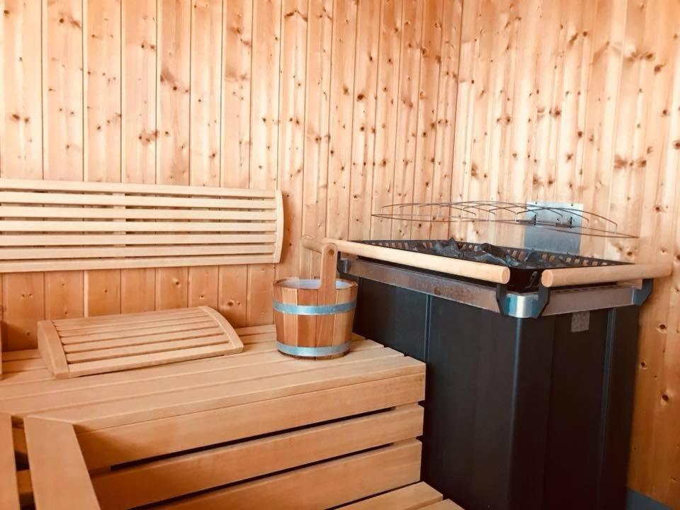Alpen Hotel Eghel Фолгария Екстериор снимка