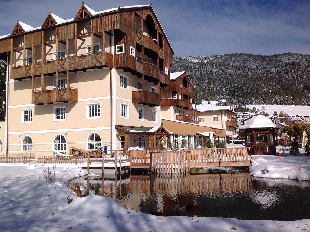 Alpen Hotel Eghel Фолгария Екстериор снимка