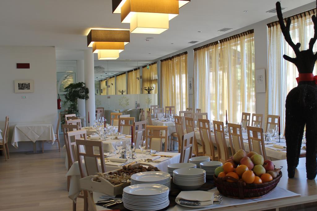 Alpen Hotel Eghel Фолгария Екстериор снимка