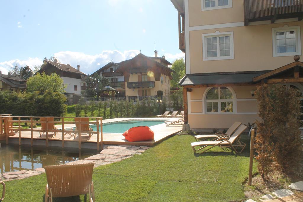 Alpen Hotel Eghel Фолгария Екстериор снимка